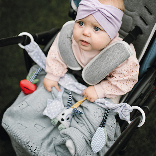 BABYONO Deka pletená bambusová srdce 75x100 cm