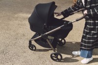 ANEX Kočárek kombinovaný IQ + KIDDY Evoluna i-size 2 + základna