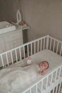 LODGER Spací pytel s rukávy Matcha