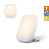 ZAZU SOCKET - noční světlo do zásuvky se senzorem soumraku