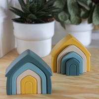 PETITE&MARS Hračka silikonová skládací House 12m+