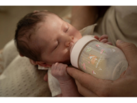 LITTLE DUTCH Kojenecké láhve 165 ml + 240 ml + 2 savičky