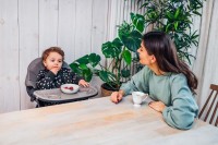 MOMI Jídelní židlička REKI