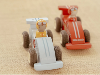 LITTLE DUTCH Závodní autíčka na setrvačník dřevěná