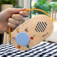 BABY EINSTEIN Hračka hudební rádio Discovery Radio™ HAPE 6m+