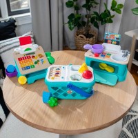 BABY EINSTEIN Hračka hudební Kuchyňka Magic Touch Kitchen™ Pretend to Cook HAPE 9m+