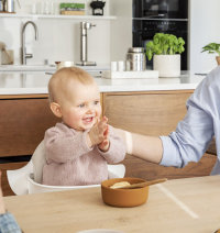 STOKKE® Nomi® chair WALNUT (ořech) Rostoucí židlička