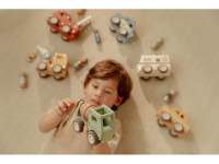 LITTLE DUTCH Náklaďák s míchačkou dřevěný