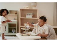 LITTLE DUTCH Stojan na cukroví s doplňky dřevěný