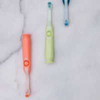 SUAVINEX Dětský kartáček na zoubky KIDS 2-6 let