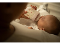 LITTLE DUTCH Kojenecké láhve 165 ml + 240 ml + 2 savičky