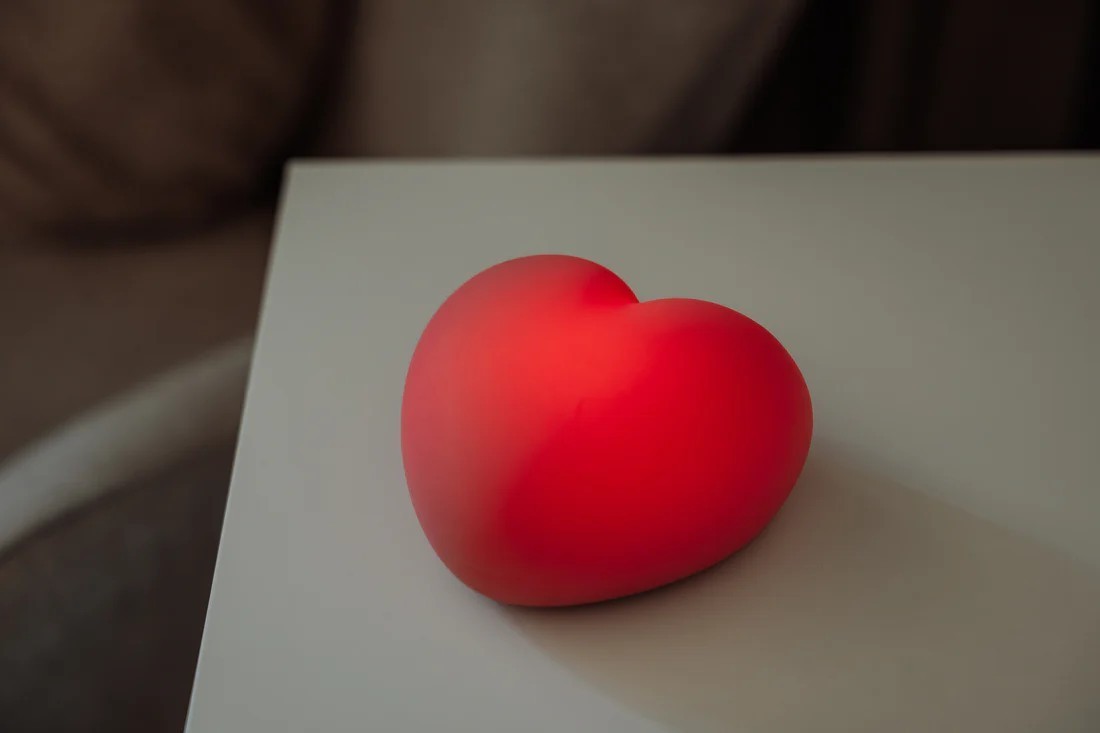 FLOW Noční světlo Ruby