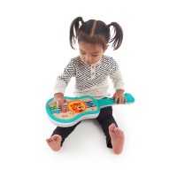 BABY EINSTEIN Hračka hudební dřevěná ukulele Magic Touch HAPE 6m+