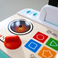 BABY EINSTEIN Hračka hudební Kuchyňka Magic Touch Kitchen™ Pretend to Cook HAPE 9m+