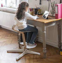 STOKKE® Nomi® Chair Rostoucí židlička