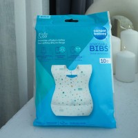 CANPOL BABIES Bryndák voděodolný jednorázový s kapsou 10ks