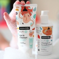 SUAVINEX KIDS Hygienická taštička + Dětský šampon + kondicionér 300ml + Dětský gelový šampon200ml