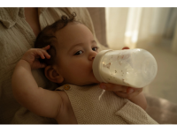 LITTLE DUTCH Kojenecké láhve 165 ml + 240 ml + 2 savičky