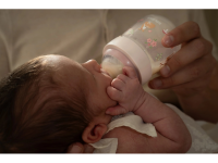 LITTLE DUTCH Kojenecké láhve 165 ml + 240 ml + 2 savičky