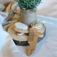 BO JUNGLE Sada dřevěných kartáčků Baby Care 3ks