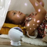 INNOGIO Světelný projektor GIOStar Astronaut