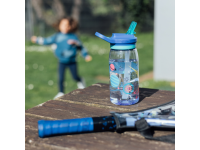 QUOKKA Plastová láhev s pítkem Glow Kids Cars 580 ml