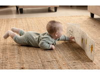 TINY LOVE Knížka pro nejmenší Garden of Adventures