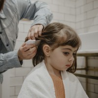 SUAVINEX Tea Tree PROTECT PROTI VŠÍM OCHRANNÝ SPREJ 250ML