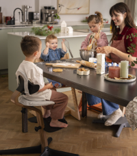 STOKKE® Nomi® chair WALNUT (ořech) Rostoucí židlička