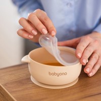 BABYONO Miska silikonová s přísavkou a víčkem 6m+