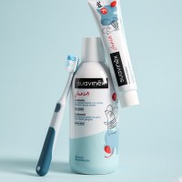 SUAVINEX Dětská zubní pasta JUNIOR s jahodovou příchutí - 75 ml