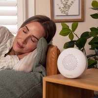 INGENUITY Přehrávač hudební s bluetooth Pock-a-Bye Baby™ 6m+