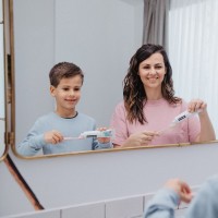 SUAVINEX Dětská zubní pasta JUNIOR s jahodovou příchutí - 75 ml