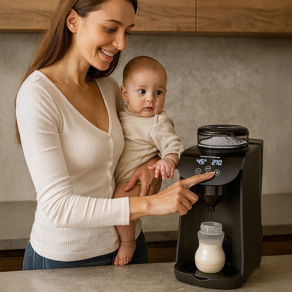CANPOL BABIES Automatický přístroj na přípravu kojeneckého mléka