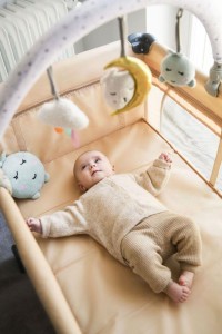 MOMI Cestovní postýlka BELOVE PLUS