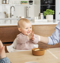 STOKKE® Nomi® Chair OAK (dub) Rostoucí židlička